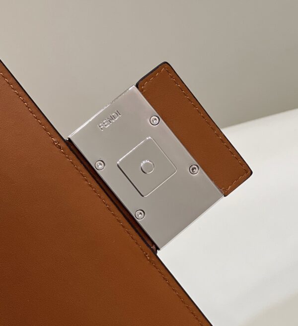 Fendi Baguette