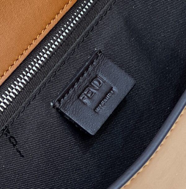 Fendi Baguette