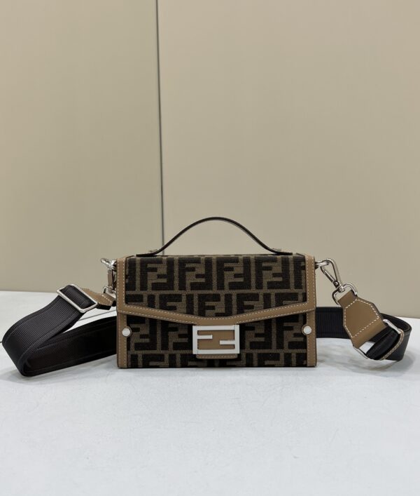 FENDI Baguette BAG