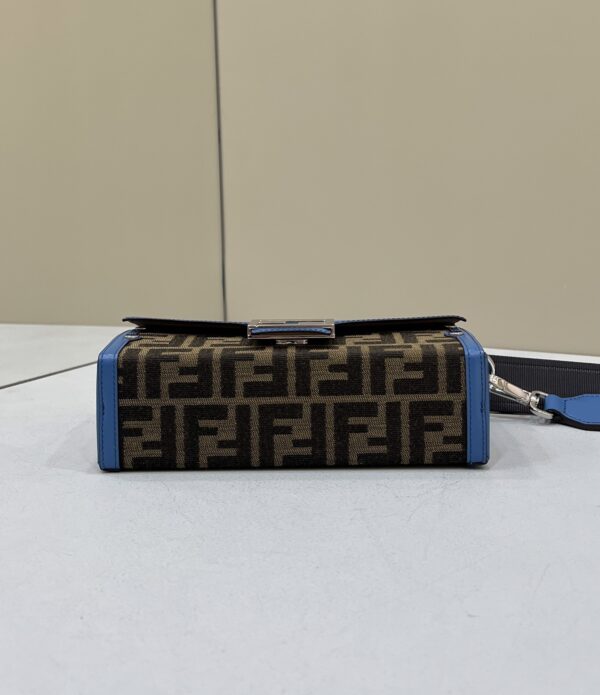 FENDI Baguette BAG