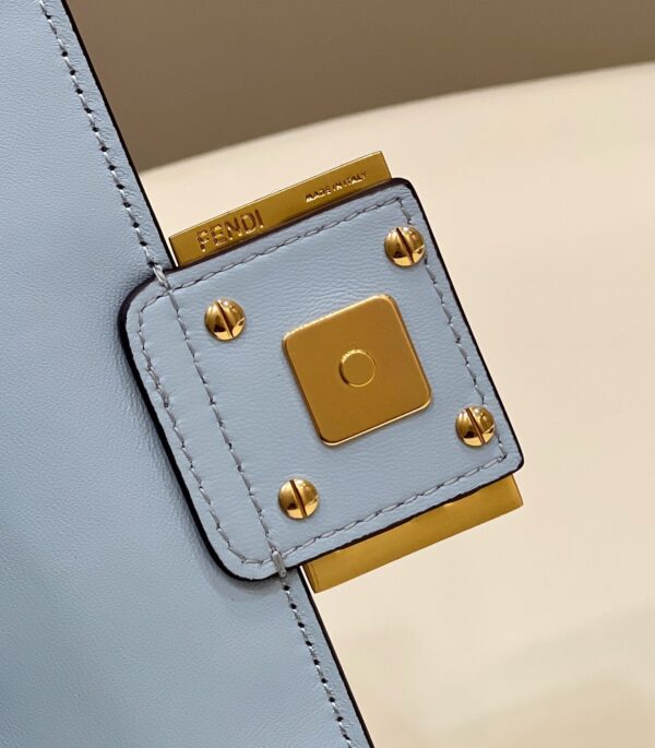 Fendi Baguette Mini