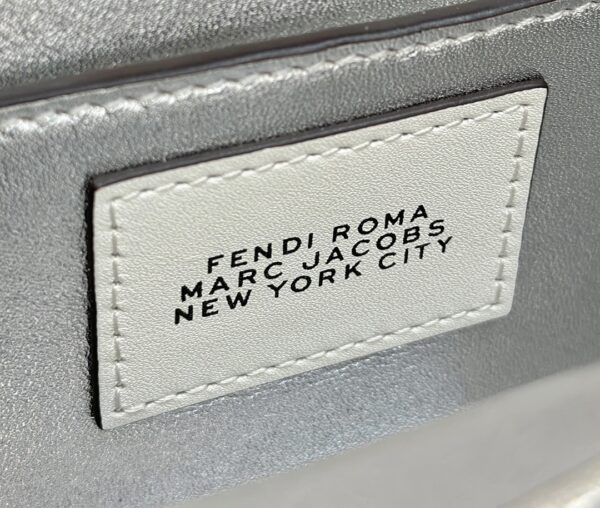 Fendi by Marc jacobs peekaboo