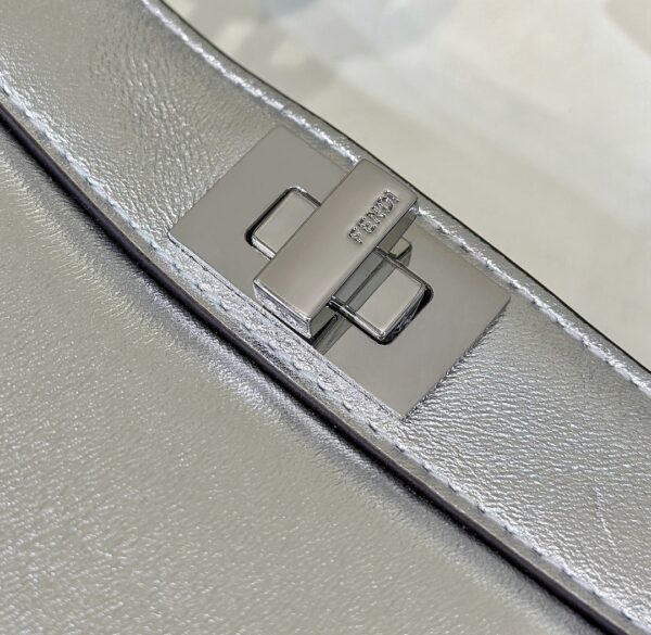 Fendi by Marc jacobs peekaboo