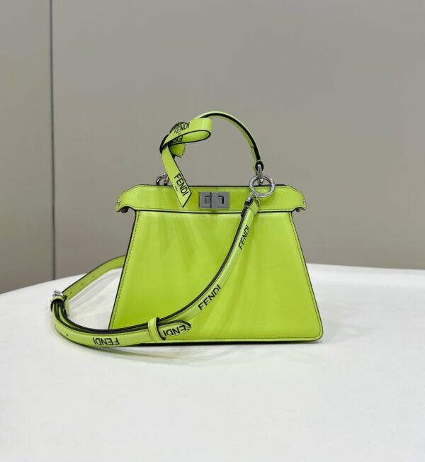 Fendi by Marc jacobs peekaboo