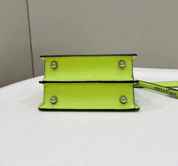 Fendi by Marc jacobs peekaboo
