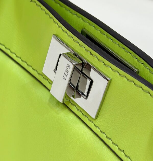 Fendi by Marc jacobs peekaboo