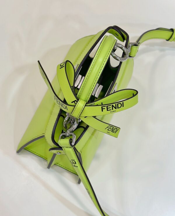 Fendi by Marc jacobs peekaboo