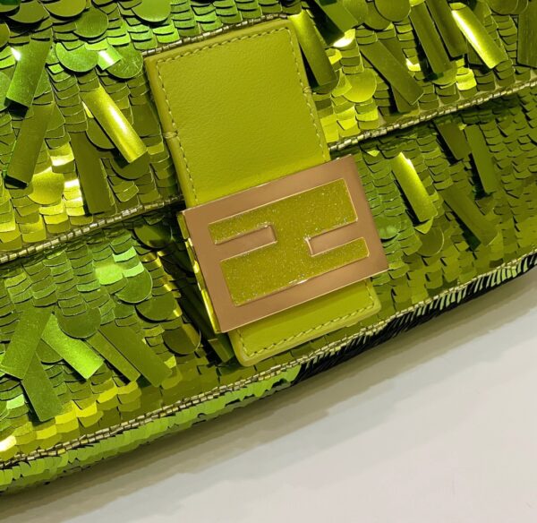FENDI Baguette