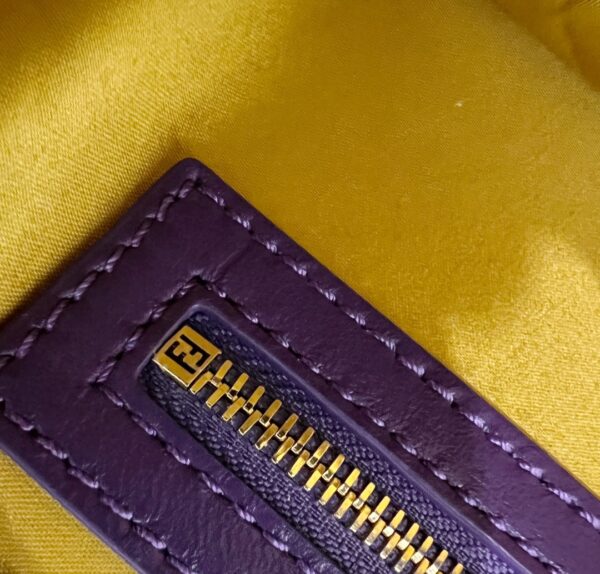 FENDI Baguette