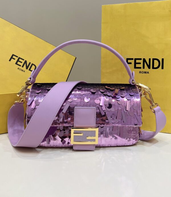FENDI Baguette
