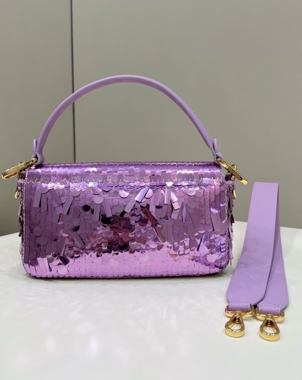 FENDI Baguette