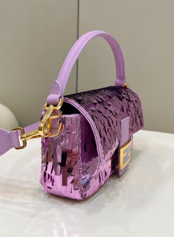 FENDI Baguette