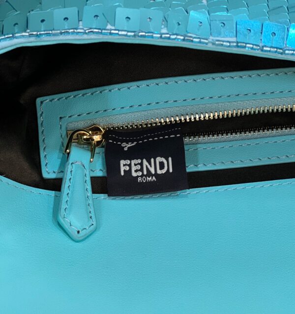 FENDI Baguette