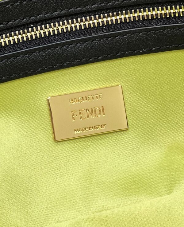 FENDI Baguette