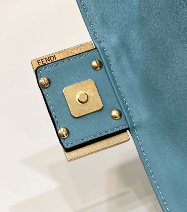 Fendi Baguette Mini