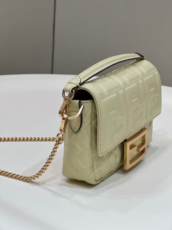 Fendi Baguette Mini