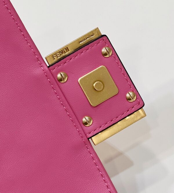 Fendi Baguette Mini