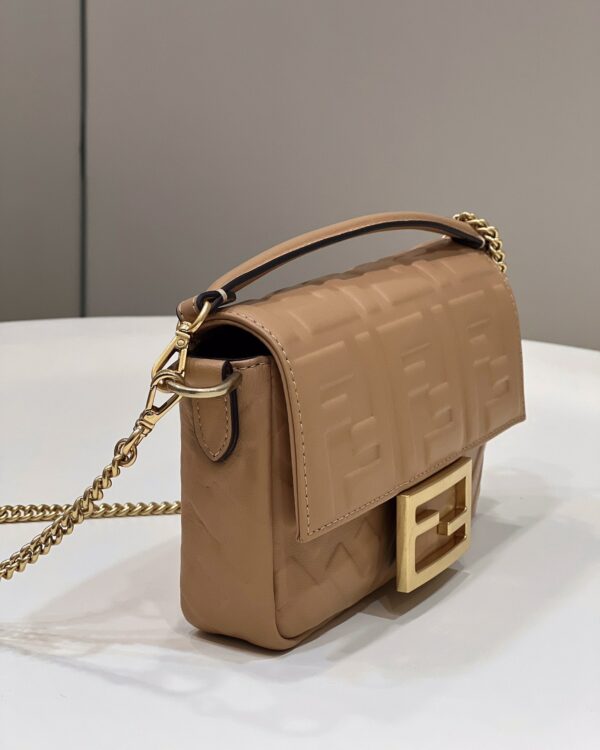 Fendi Baguette Mini