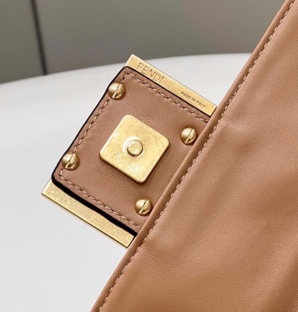 Fendi Baguette Mini