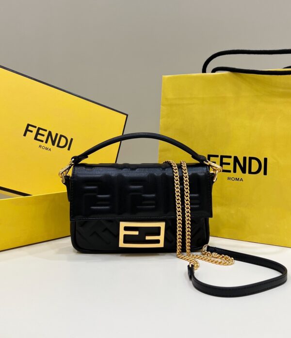 Fendi Baguette Mini