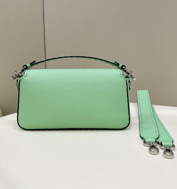 FENDI BAGUETTE