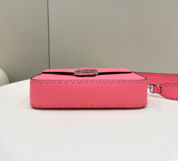FENDI BAGUETTE