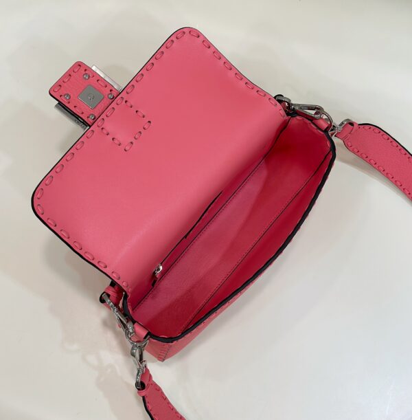 FENDI BAGUETTE