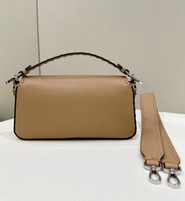 FENDI BAGUETTE