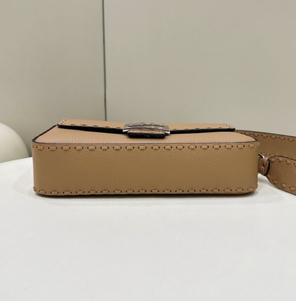 FENDI BAGUETTE