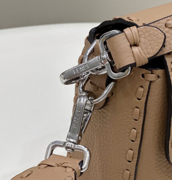 FENDI BAGUETTE