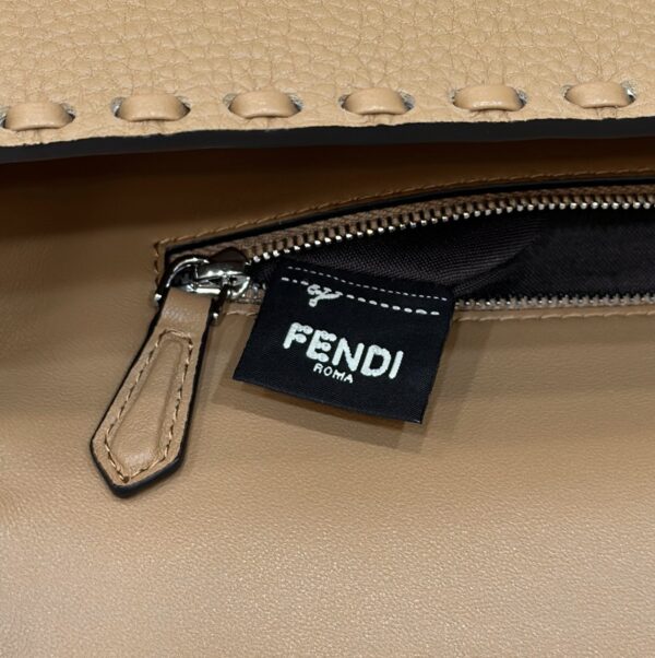 FENDI BAGUETTE
