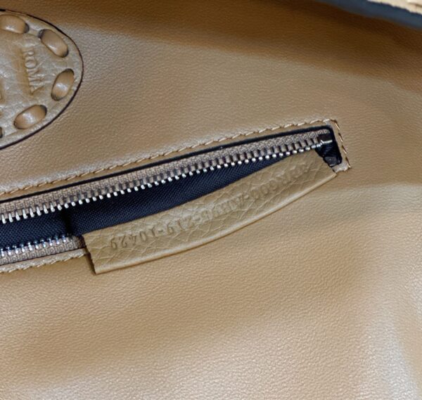 FENDI BAGUETTE