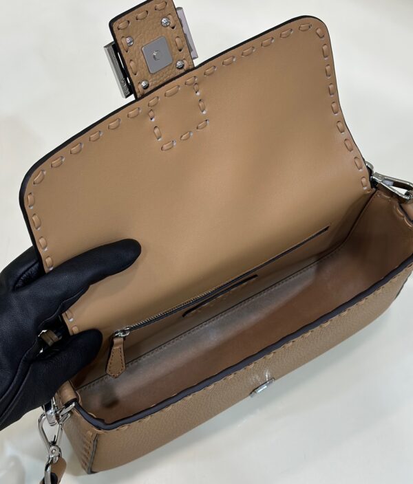FENDI BAGUETTE