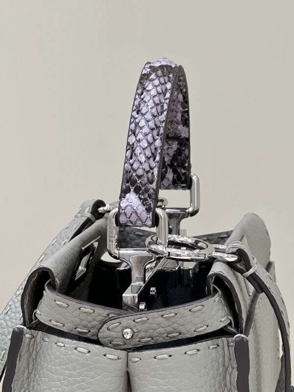 FENDI PEEKABOO