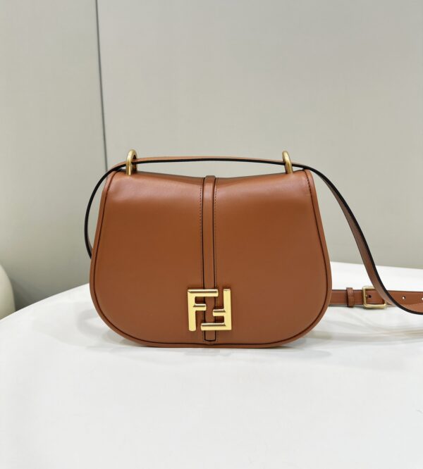 Fendi C’mon Medium