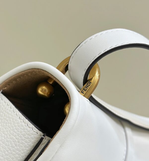 Fendi C’mon Medium