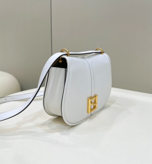 Fendi C’mon Medium