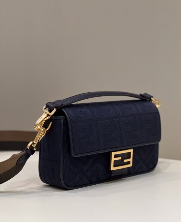 Fendi Baguette