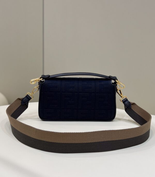 Fendi Baguette