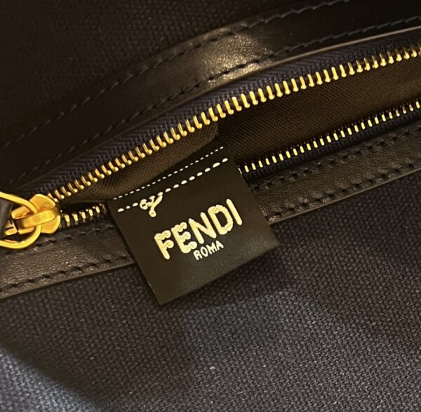Fendi Baguette