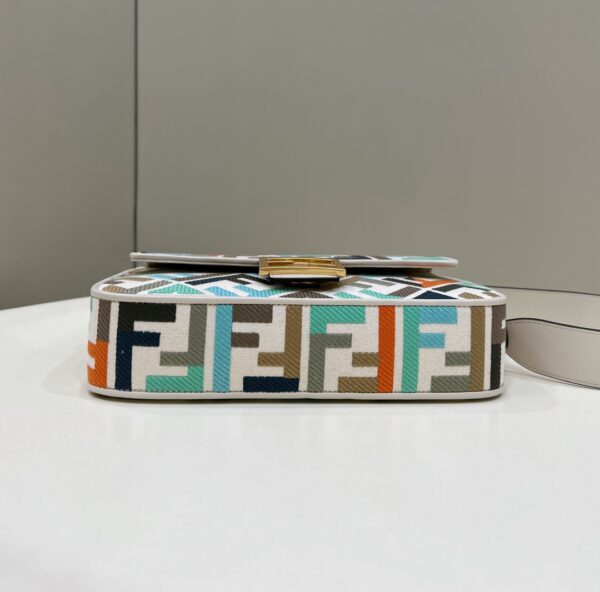 Fendi Baguette