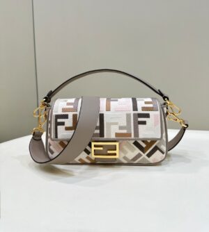 Fendi Baguette