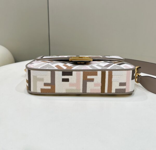 Fendi Baguette