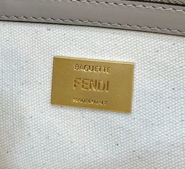 Fendi Baguette