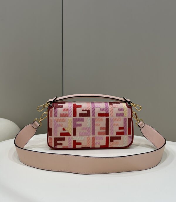 Fendi Baguette