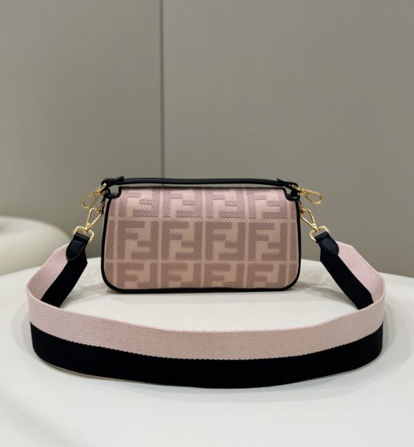 Fendi Baguette