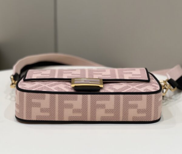 Fendi Baguette