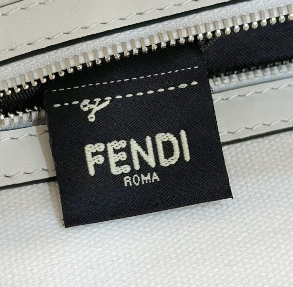 Fendi Baguette