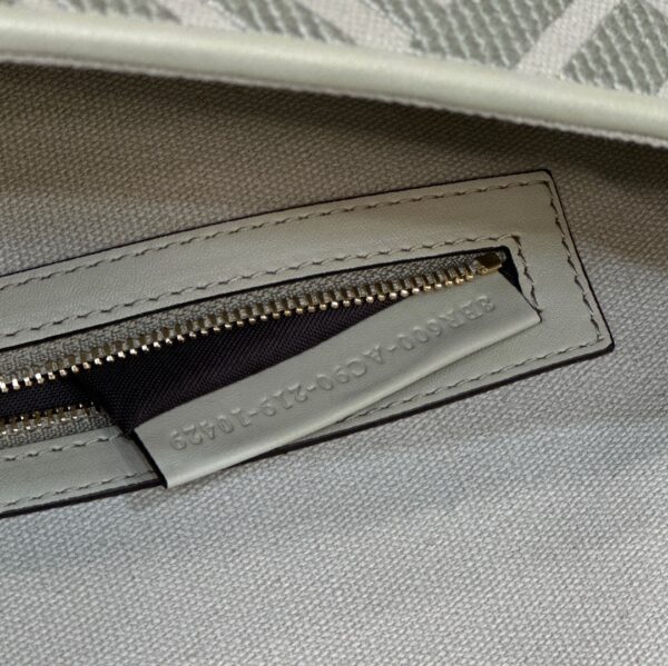 Fendi Baguette