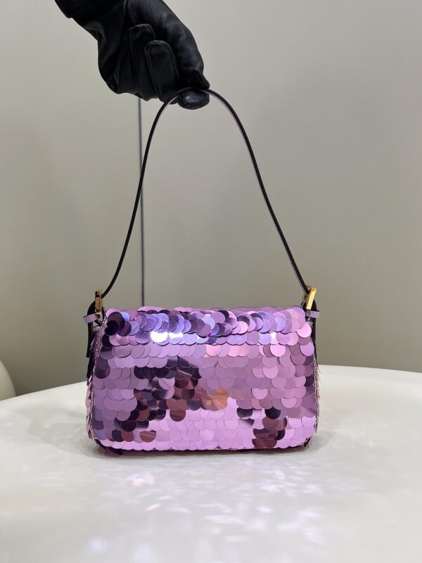 FENDI BAGUETTE MINI BAG